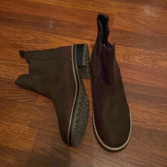 Kensie Klassen Brown Chelsea Boot